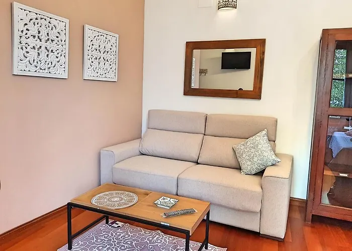 Mezquita De דירה *